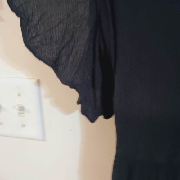 NWOT American Rag Short Sleeve Lace Trimmed Tie Back Black Blouse, Size Medium - Picture 8 of 10